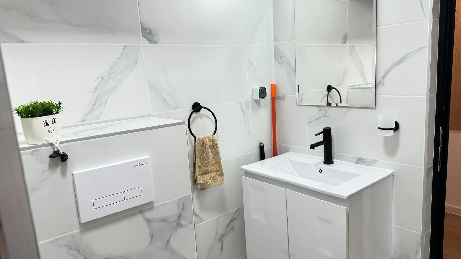Apartment Art Home Burgas Bulgaria